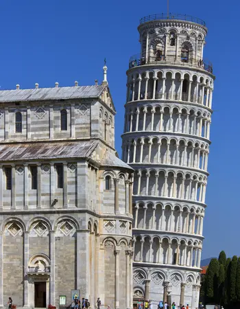 From Florence: Pisa, Siena, San Gimignano, Chianti Wine Tasting Full-Day Trip with Lunch