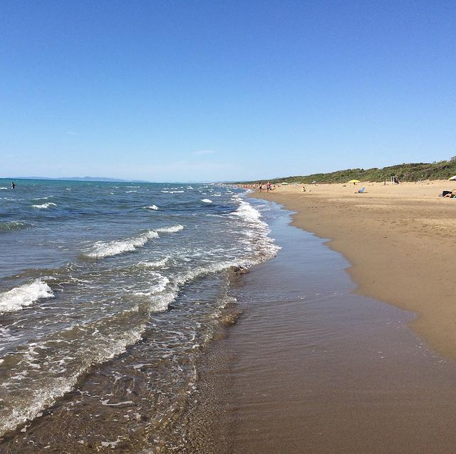 Libera San Vincenzo beach