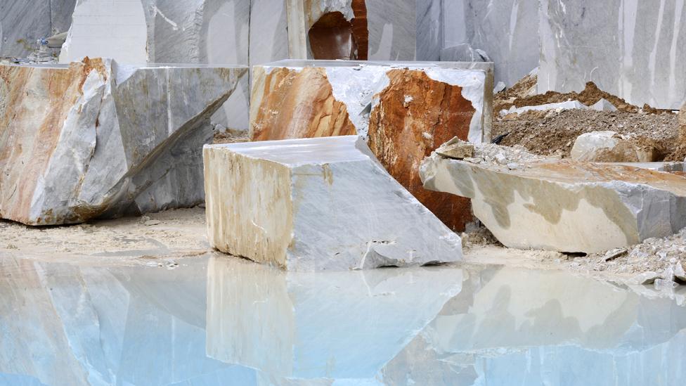 marble-quarry-in-carrara-white-italy-2021-08-26-15-36-51-utc (1).jpg